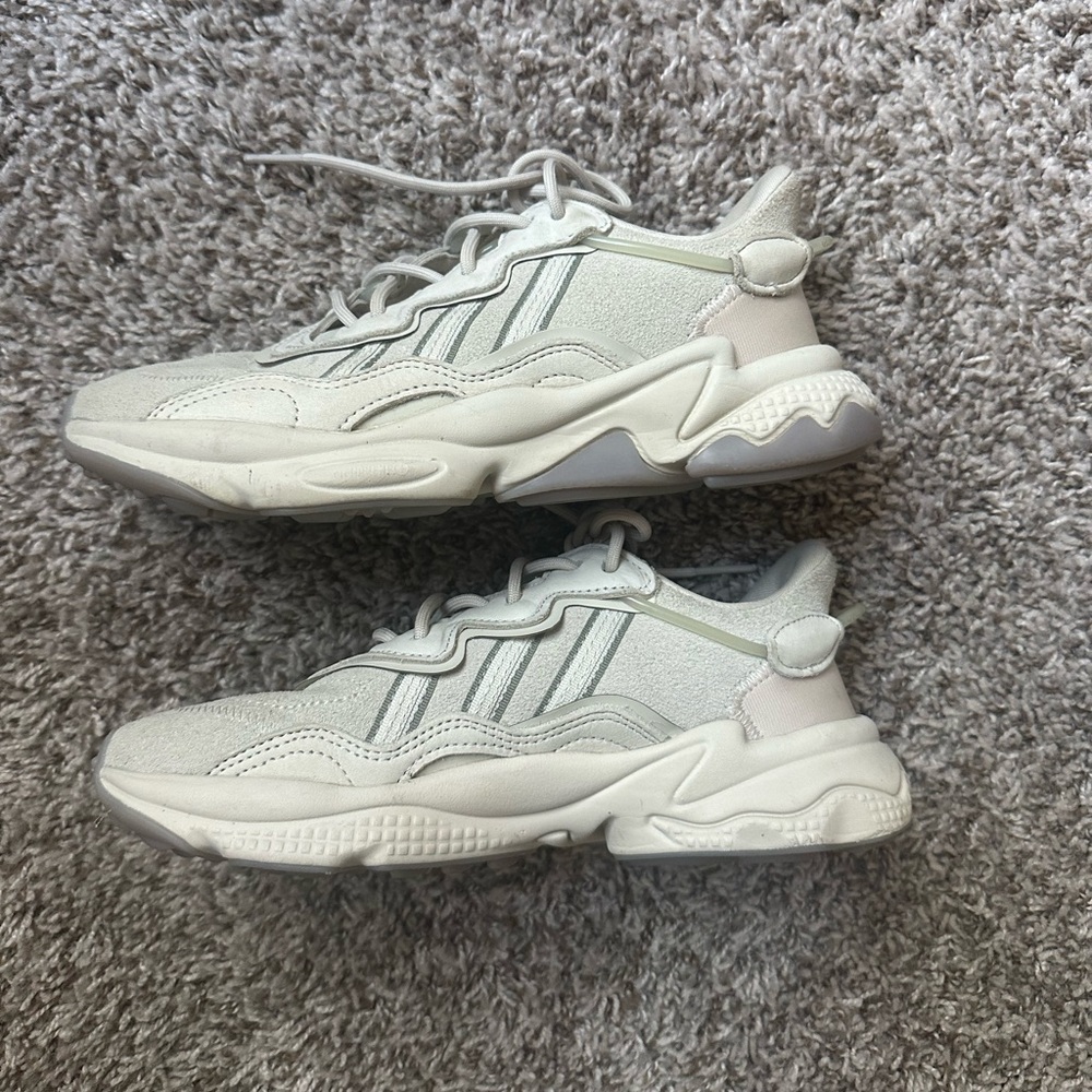 adidas ozweego ‘Bliss’  Women's Sneakers in White and Gray